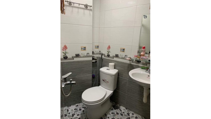 B.án nhà mặt Phố Trường Chinh Đống Đa 50m2 7 tầng vỉa hè thang máy Kinh Doanh mới đẹp giá 18,5 tỷ