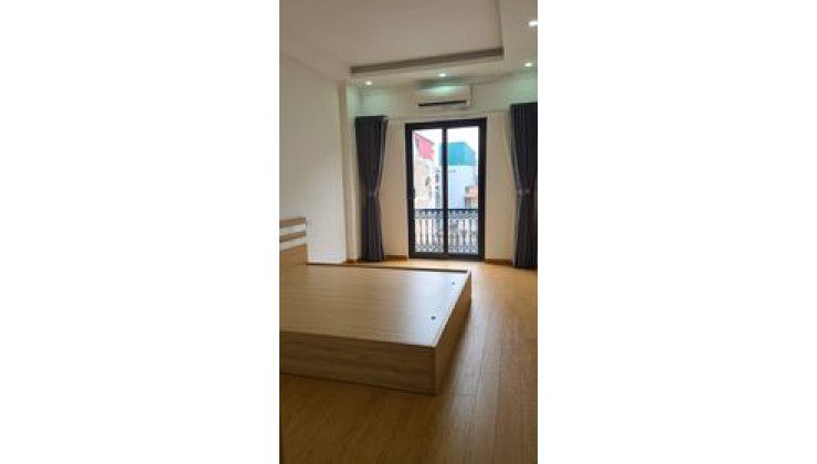 Cực Hiếm , chính chủ bán mặt phố Việt Hưng 85m chỉ 13 tỷ