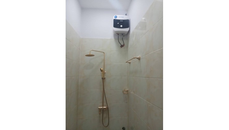 Nhà 75m2 - Lê Duẫn -Giá cực rẻ - Trung tâm mua sắm sầm uất