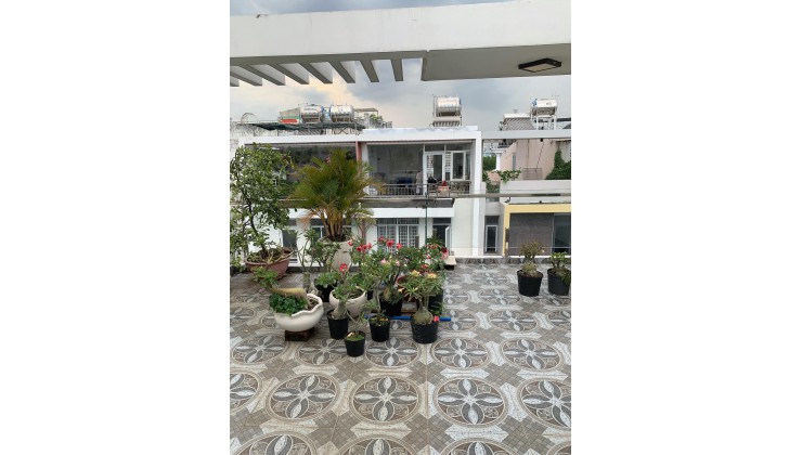 Bán nhà 5 tầng khu biệt thự giá rẻ quận 7. 60m2 5x12. chỉ 9.2 tỷ. xh ngủ trong nhà