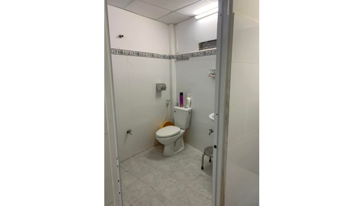 Chính chủ cần bán gấp nhà nát Hoàng Hoa Thám Bình Thạnh (6x11m) HXH giảm còn 7.3 tỷ