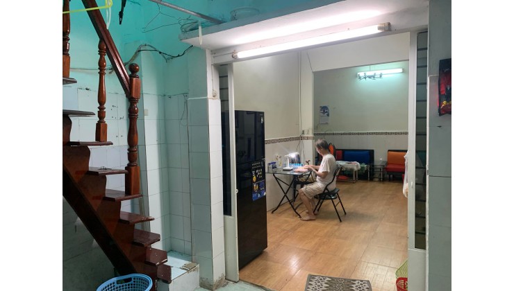Chính chủ cần bán gấp nhà nát Hoàng Hoa Thám Bình Thạnh (6x11m) HXH giảm còn 7.3 tỷ