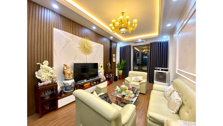 BÁN NHÀ MẶT PHỐ NGÔ GIA TỰ, LONG BIÊN 42M*4 TẦNG, MẶT ĐƯỜNG VỈA HÈ KINH DOANH SẦM UẤT