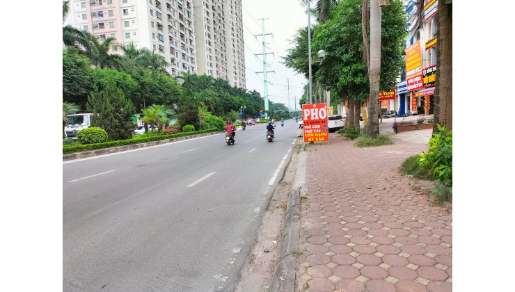 BÁN KI ỐT KĐT Thanh Hà 35m2 T1, MT 3,2m, GIÁ 1,7 TỶ. KINH DOANH ĐỈNH CÓ 102, NẰM TRONG KHU DÂN CƯ 2 TOÀ, VỈA HÈ 2 BÊN, ĐƯỜNG RỘNG 8M