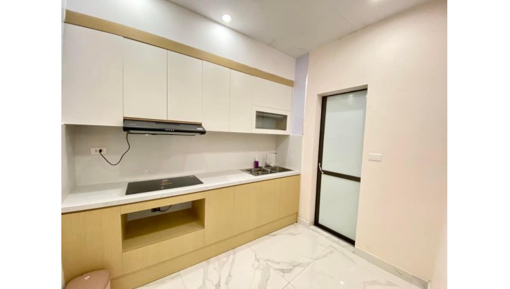 Bán nhà ngõ Thổ Quan, Đống Đa. DTXD40m2. 4.2 tỷ. 0338080356