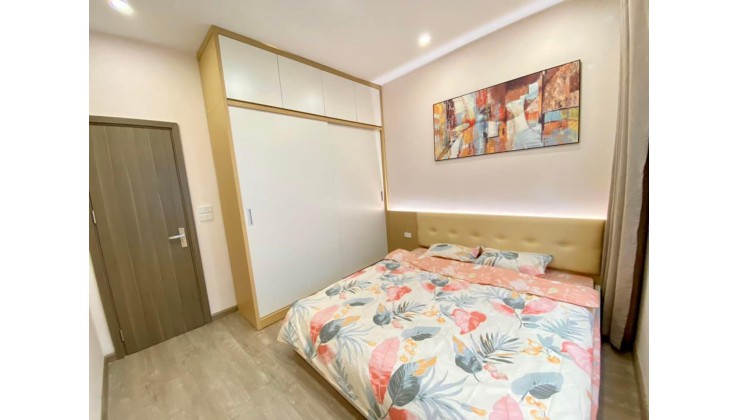Bán nhà lô góc Vương Thừa Vũ, Thanh Xuân. DT45m2. 5 tầng mới tinh. 7.6 tỷ. 0338080356