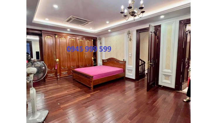 Bán nhà 280m2 VIP có tầng hầm phố Dịch Vọng 60 tỷ.