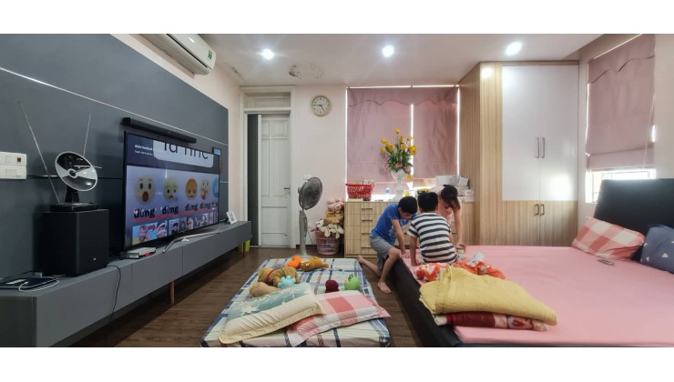 Bán nhà 5T 64m2 phố Hoàng Như Tiếp, Long Biên - NGÕ NÔNG - GARA - KINH DOANH chỉ 7,6tỷ.