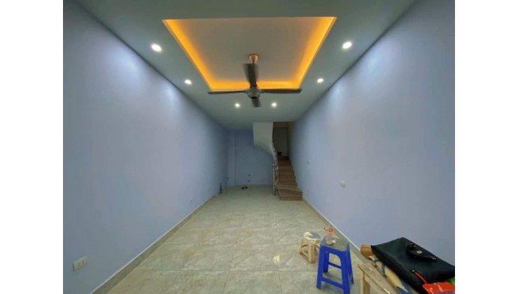 Bán nhà Cầu Giấy - Hồ Tùng Mậu 5 tầng, 35m2, 3.65 tỷ