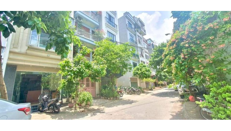 Khu đất dịch vụ Văn Khê Hà Đông 50 mt4m 5.7 tỷ 
Phù hợp làm văn phòng, kinh doanh sầm uất
Kdt Văn Khê, Dương Nội, An Hưng