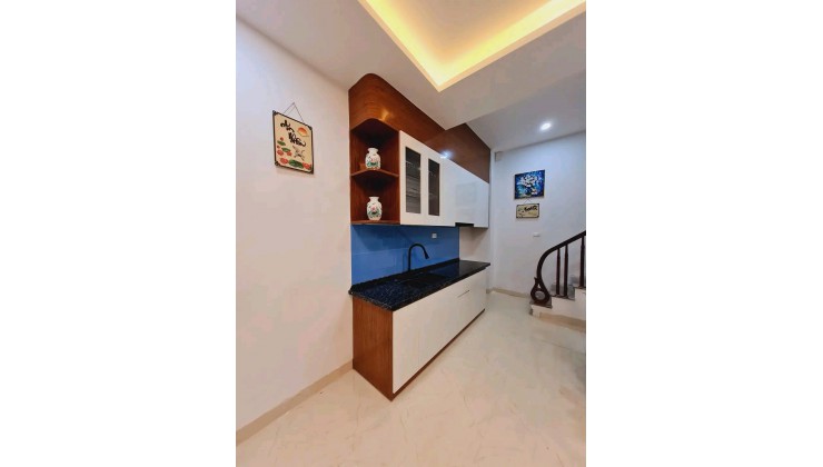 Bán nhà 40m2 5tầng MT 5m nhỉnh 4ỷ gần ôtô, phố Cầu Giấy(2)