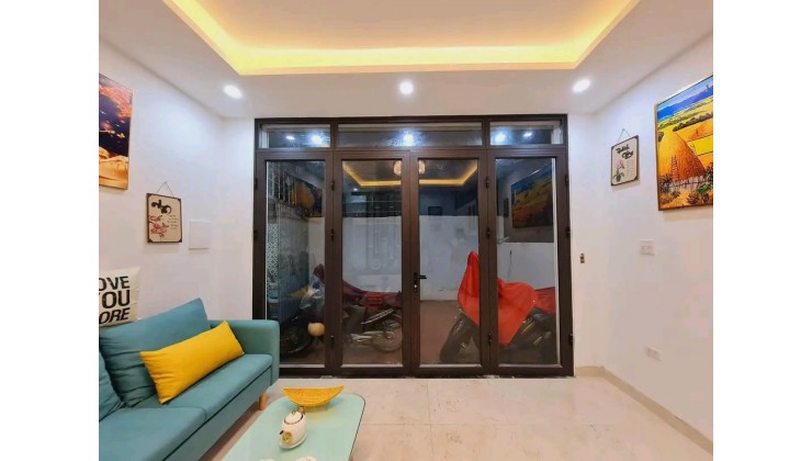 Bán nhà 40m2 5tầng MT 5m nhỉnh 4ỷ gần ôtô, phố Cầu Giấy(2)