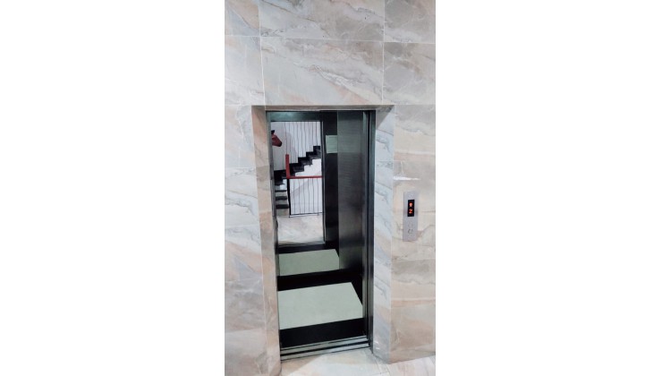 Bán nhà Pháo Đài Láng/Đống Đa. DT 43m2 x 7 tầng x 3.55m MT. Giá 8.9 tỷ.
Nhà mới 7 tầng - Thang máy nhập - KD văn phòng, Nhà nghỉ, CCMN...