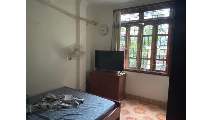 Siêu phẩm Đống Đa – tầm tiền hiếm – ngõ rộng ba gác phi – nhà 2 thoáng trước sau