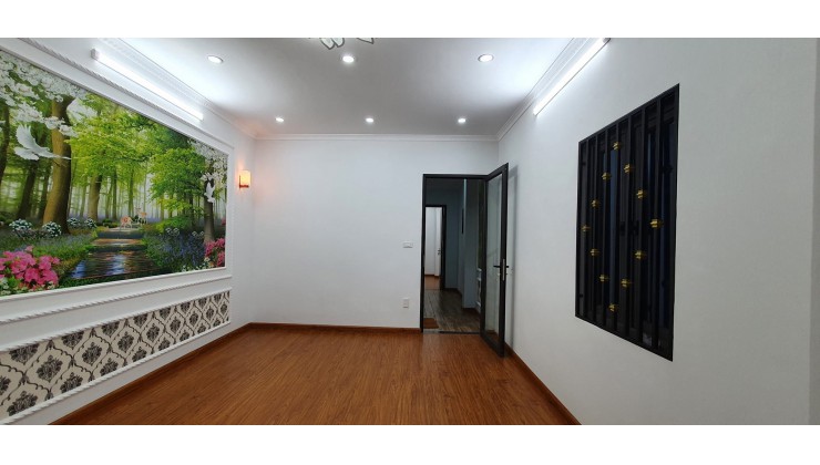 Bán nhà khu vực Lê Hồng Phong 43m, mt 7,9m giá 4 tỷ