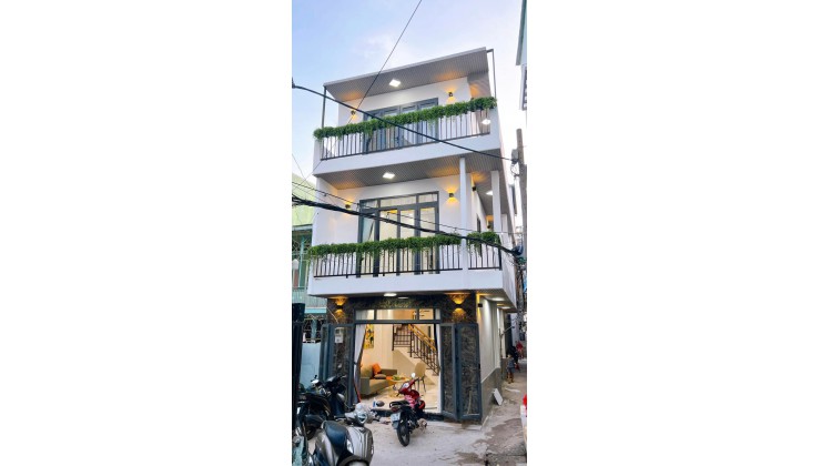 Nhà mới đẹp Lung linh, Phan Văn Trị, Bình Thạnh, 4.5*9.5m, 3 tầng, 6.35 tỷ