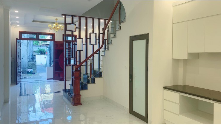 Bán nhà Kim Quan Lệ Mật ô tô đỗ cửa 52m 4 tầng 5 tỷ.