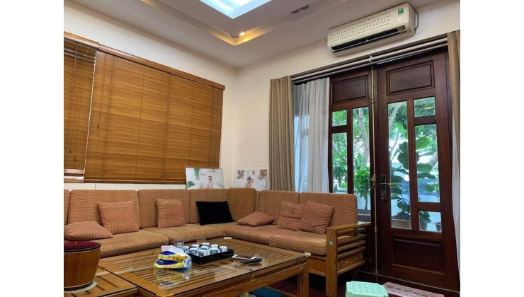Bán nhà Tôn Thất Tùng 6.2 tỷ,45m2x5T,Mt 4.2m ,nhà đẹp,ngõ to rộng thoáng