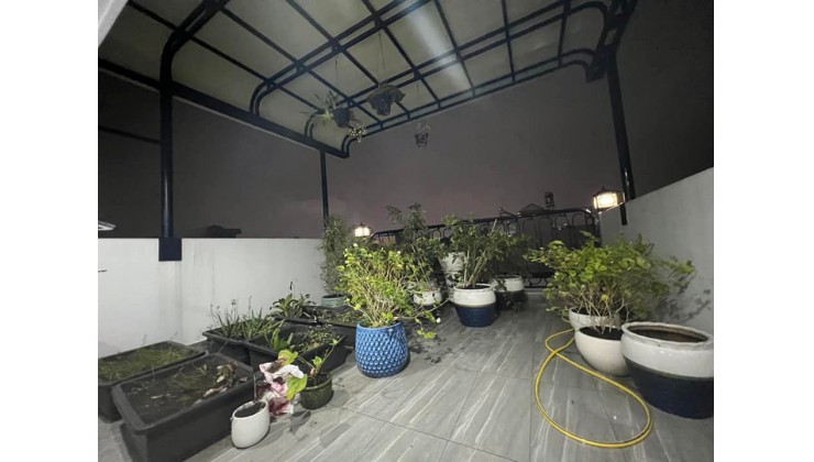 BÁN NHÀ ĐẸP HXH LÊ THÚC HOẠCH -40M2 - 5 TẦNG -GIÁ 6.XX TỶ