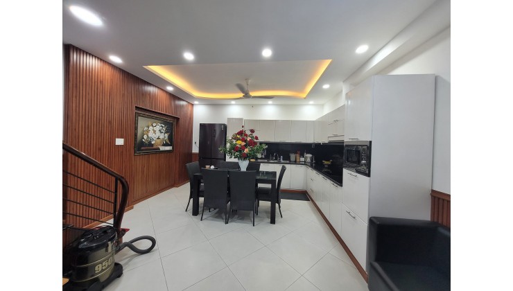 Tô Ngọc Vân 90m2 chủ tự xây, hẻm nhựa 8M, VIEW SÔNG