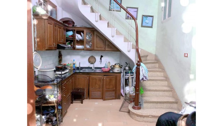 Bán nhà đẹp phố Vĩnh Phúc 4tầng MT5m 3.1tỷ ngõ thông gần ôtô Ba Đình
