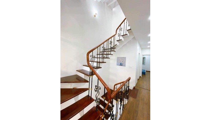 Bán nhà đẹp Cầu Giấy phố Trung Kính 4tầng 50m2 nhỉnh 5tỷ gần ôtô (4)