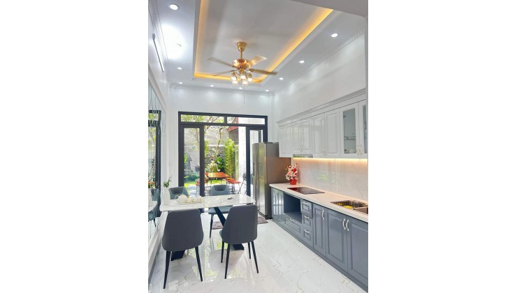 KHU TẬP THỂ LICOLA, THANH TRÌ 80M2, NHÀ ĐẸP NHƯ KHU NGHỈ DƯỠNG, GARA Ô TÔ, TẶNG FULL NỘI THẤT, GIÁ NHỈNH 5 TỶ