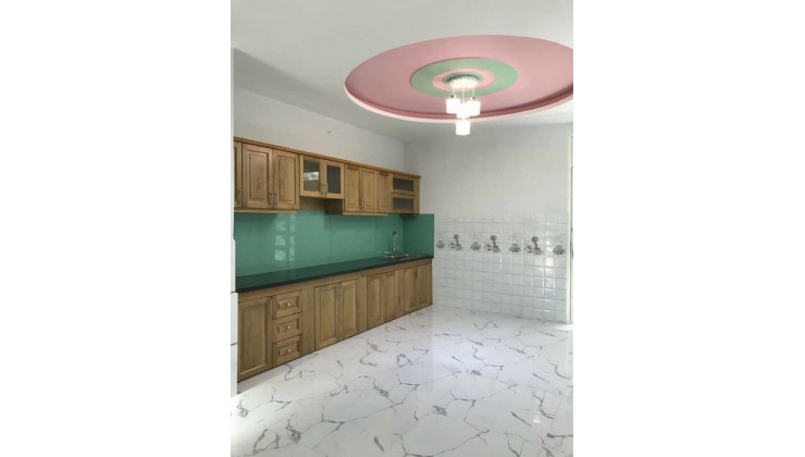 Hẻm 3 mét Phạm Viết Chánh. DT: 3*10m. Giá 4 Tỷ thương lượng