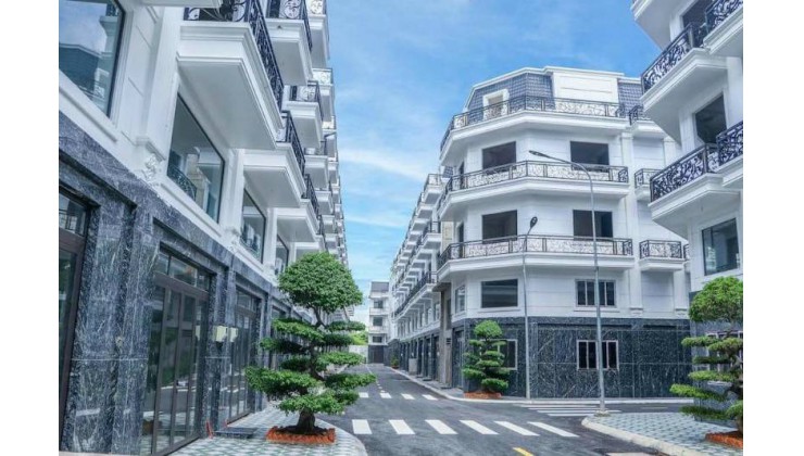 Bán nhà ven sông vàm thuật Hà Huy Giáp Thạnh Xuân Quận 12