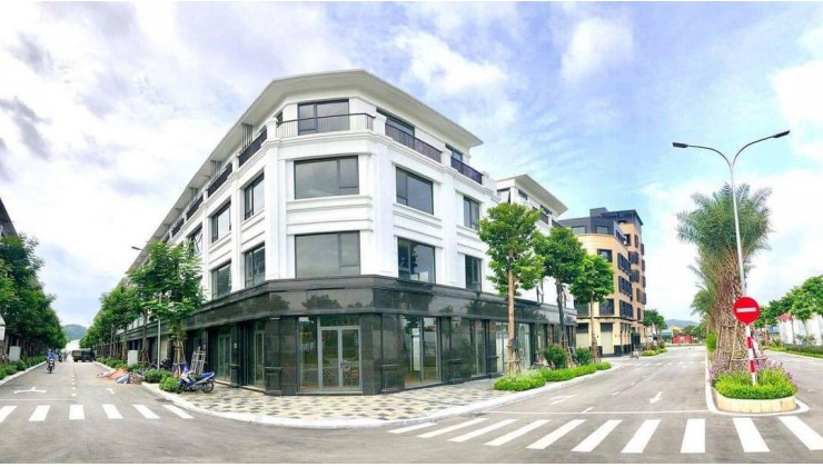 Còn 1 căn shophouse 4 tầng duy nhất giá 3,8 tỷ mặt tiền trung tâm TP Lạng Sơn.