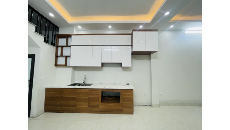 Nhà Đẹp như Ngoc Trinh 50m2*5 Tầng MT 4m chỉ 5,9 tỷ Phương mai.