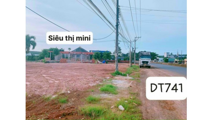 Cần ra gấp lô đất mặt tiền đường DT741, full thổ cư, sổ hồng sẵn, giá F0