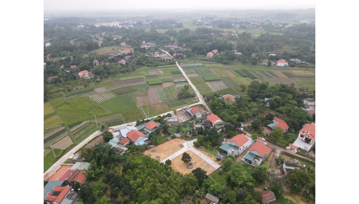 Gấp! Chính chủ cần bán cắt lỗ ô đất full xây dựng gần Bệnh viện Quảng Yên giá đầu tư