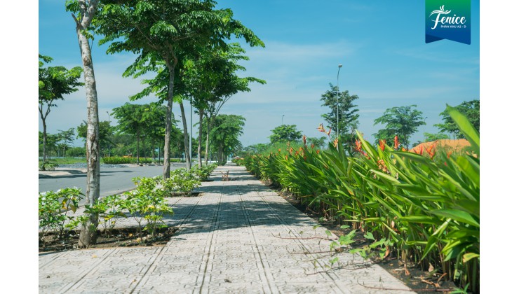 Biệt thự Fenice ven sông, mặt tiền Vành Đai 3, đối diện công viên không ép xây dựng chiết khấu 10%