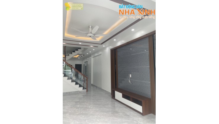 N512    SIÊU PHẨM NHÀ SÂN CỔNG RIÊNG 96M2  , KHÔNG LỖI tại MẶT NGÕ Ở  ĐẰNG HẢI, HẢI AN
LH 0399291974