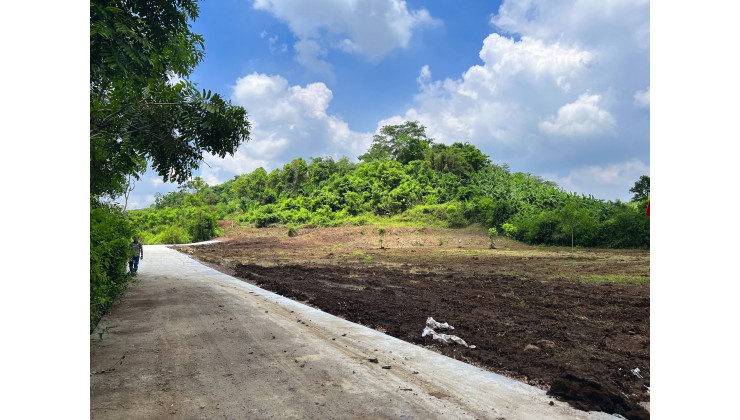 BÁN 1 SÀO ĐẤT VƯỜN PHỦ HỒNG, VIEW ĐỒI TẠI TP. LONG KHÁNH - GẦN NGÃ 3 XUÂN TÂN