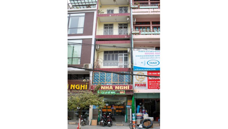 Bán Nhà Nghỉ gần phố chợ Hòa Khánh 6.7 tỷ, doah thu 40tr
