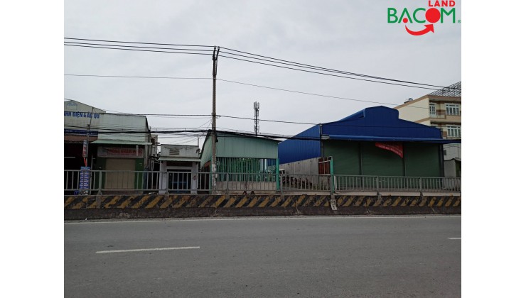 Nhà MẶT TIỀN kinh doanh Nguyễn Ái Quốc, gần Cầu Hang, giá siêu rẻ