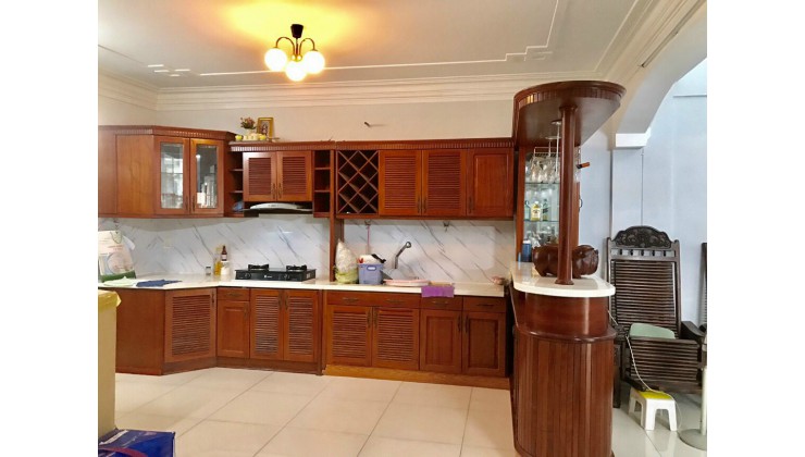 Bán nhà hẻm xe hơi Nguyễn Thiện Thuật, 70m2, 10,6 tỷ, Quận 3