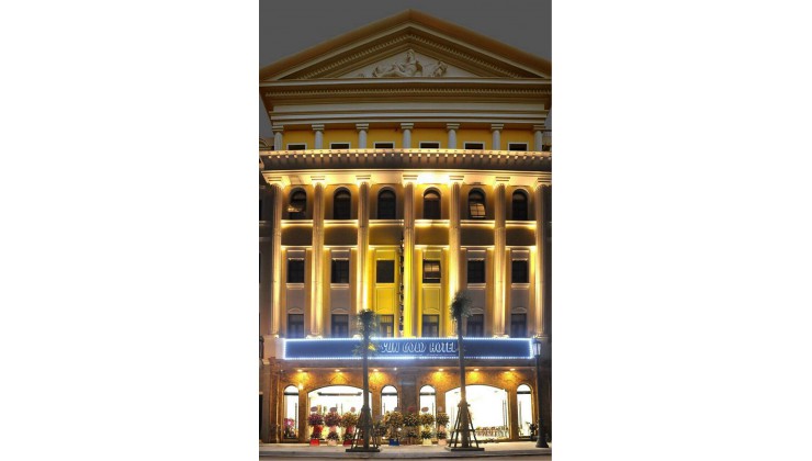 Bán nhà phố kinh doanh khách sạn theo tiêu chuẩn 5* trung tâm Bãi Cháy- Hạ Long