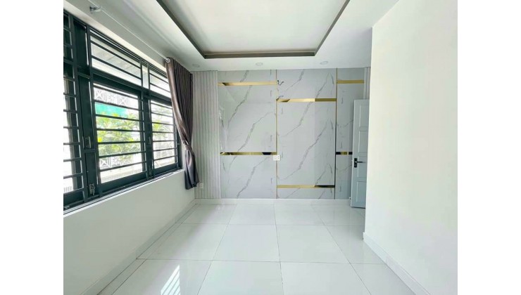 Nhà Bán Mặt Tiền 66m2 Cô Bắc P2 Q.Phú Nhuận