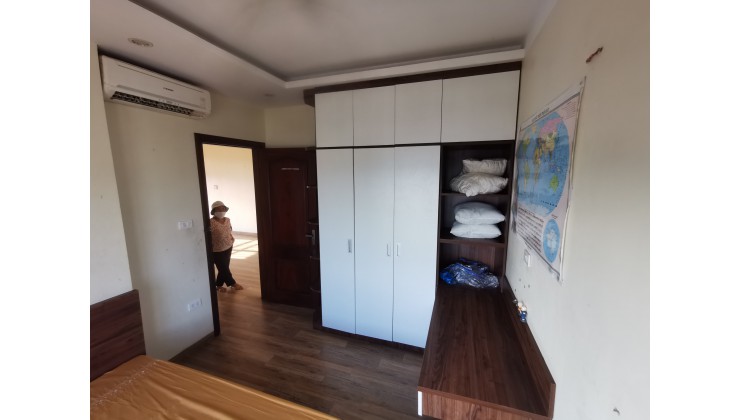 Tòa New House XaLa Hà Đông căn Góc 2 ngủ 2wc full nội thất, view cực đep