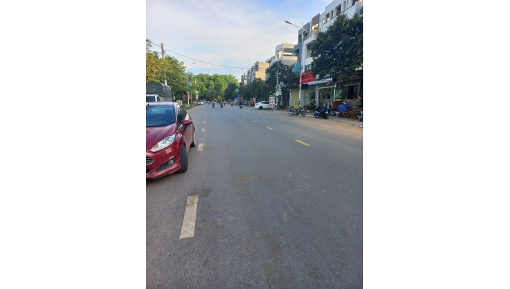 Chính chủ em Cần bán gấp lô đất 100m2 Thôn Lập Trí xã Minh trí Sóc Sơn Hà Nội.