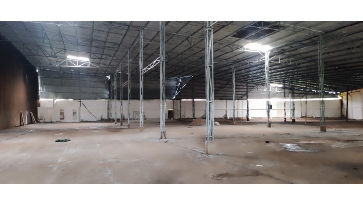 Cho Thuê Kho Xưởng  400m2 - 1300m2 - 2500m2 - 3500m2 - 4500m2 Hưng Long , Bình Chánh , Thành Phố Hồ Chí Minh .