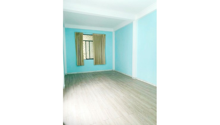 Mặt tiền Cộng Hòa, Tân Bình, 156m2, 4 tầng, dòng tiền 40 triệu