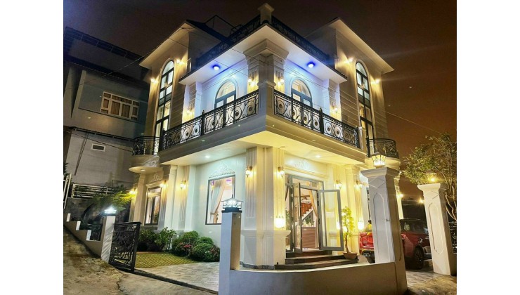 Cần bán biệt thự nghỉ dưỡng hai mặt tiền Khu Villa Nam Hồ, Phường 11, TP. Đà Lạt, giá 15  tỷ