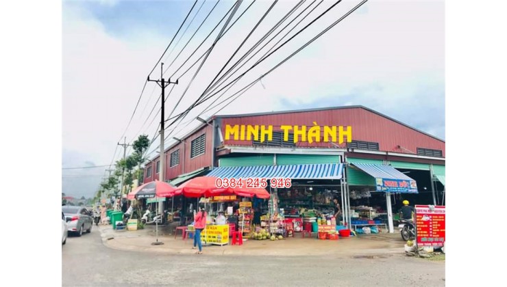 Đất đẹp, mặt tiền rộng, sát chợ, nằm ngay lõi Trung Tâm Thị Xã Chơn Thành. Đất nền Becamex giá rẻ.