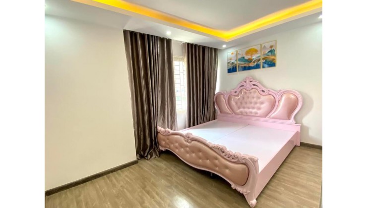 Bán nhà phường Quang Trung Hà Đông 42m2*5T chỉ hơn 4tỷ tặng nội thất.