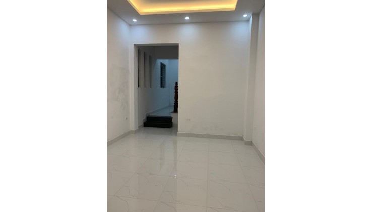 CẦN BÁN! Nhà đẹp Ngọc Lâm - Long Biên -Hà Nội -Lô góc -Ngõ thông tứ tung , Dt 38m2