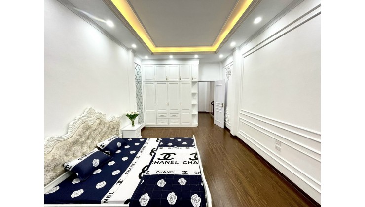 BÁN NHÀ PHỐ MINH KHAI: 40M2*5 TẦNG *4 NGỦ MT 4.5M, 6.5 TỶ, LÔ GÓC, 50M RA PHỐ.